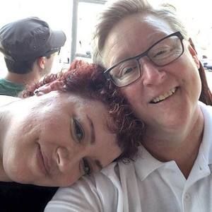 Meet your Posher, Pamela